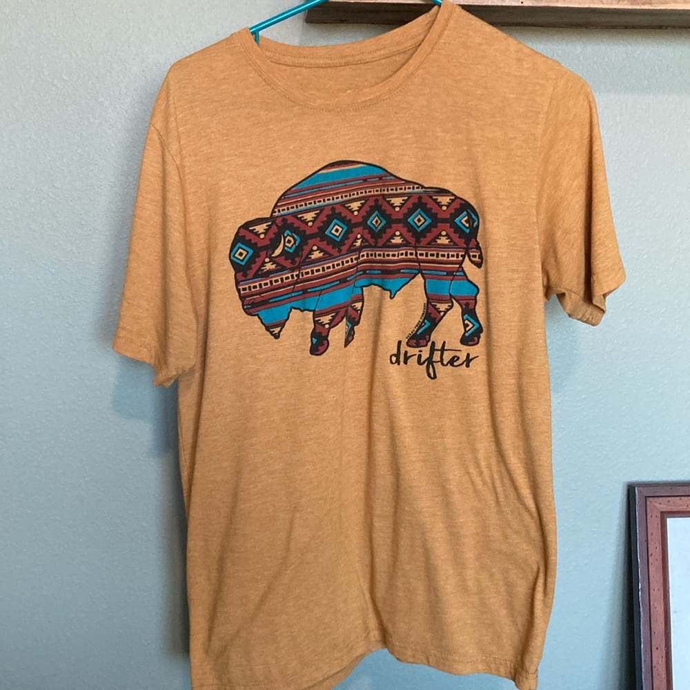 Buffalo T-shirt